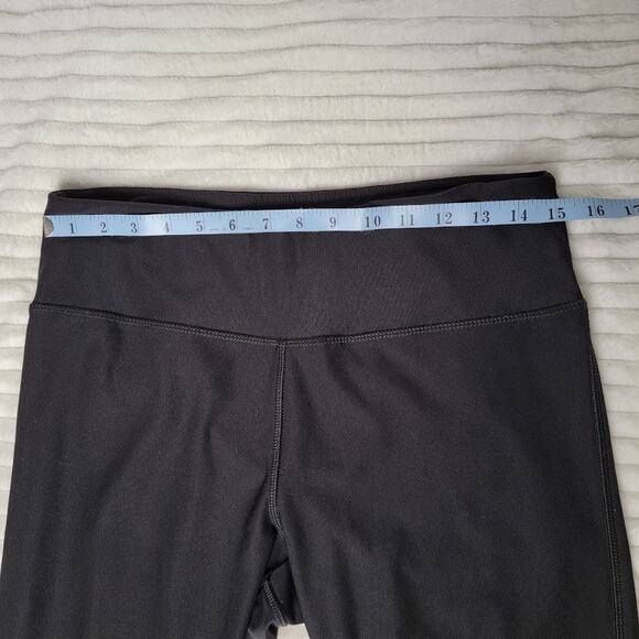 VOGO Athletica Black Laser Cut Active Leggings Women’s Size Large Yoga Pilates - Picture 3 of 6